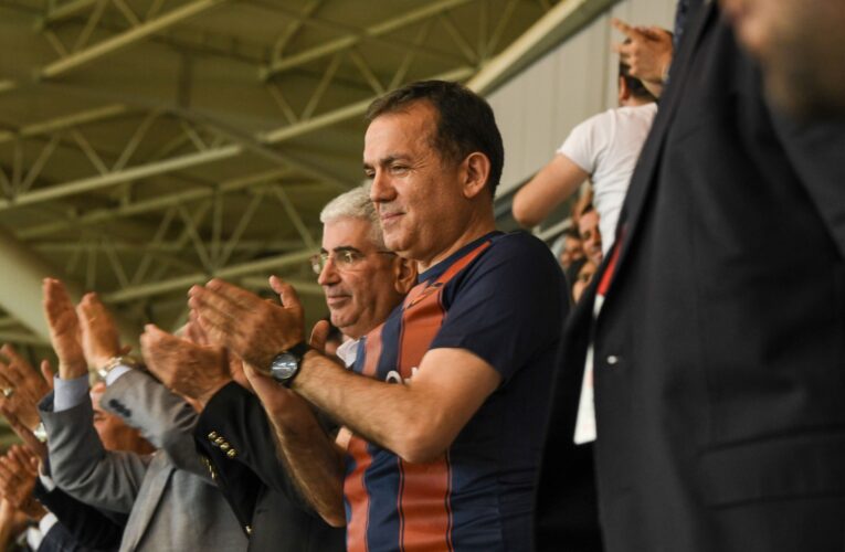 Başkan Özyiğit, İçel İdman Yurdu’nu yalnız bırakmadı