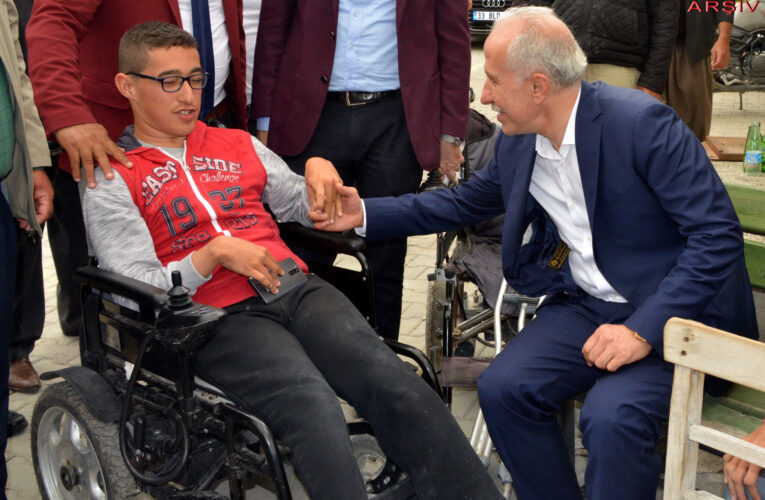 “SEVGİ İLE AŞILAMAYACAK HİÇBİR ENGEL YOKTUR”