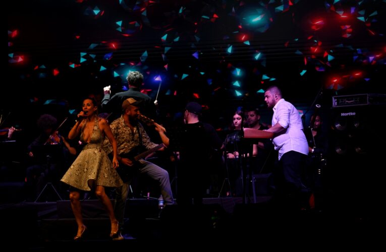 Mersin’de Pop Rock Coşkusu