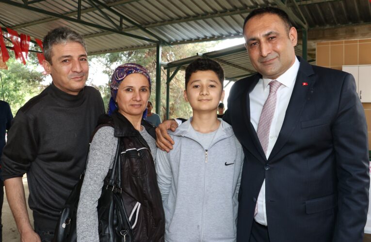 BAŞKAN YILMAZ, BABALAR GÜNÜ’NÜ KUTLADI