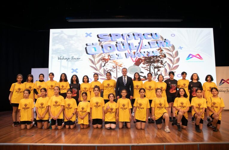 BAŞKAN SEÇER: “EKİM AYINDA AMATÖR SPOR KULÜPLERİMİZE DE DESTEĞİMİZİ YAPACAĞIZ”