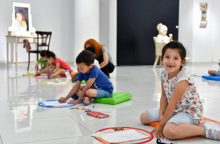 MİNİK ELLERDEN BÜYÜK DÜNYALAR ÇIKTI