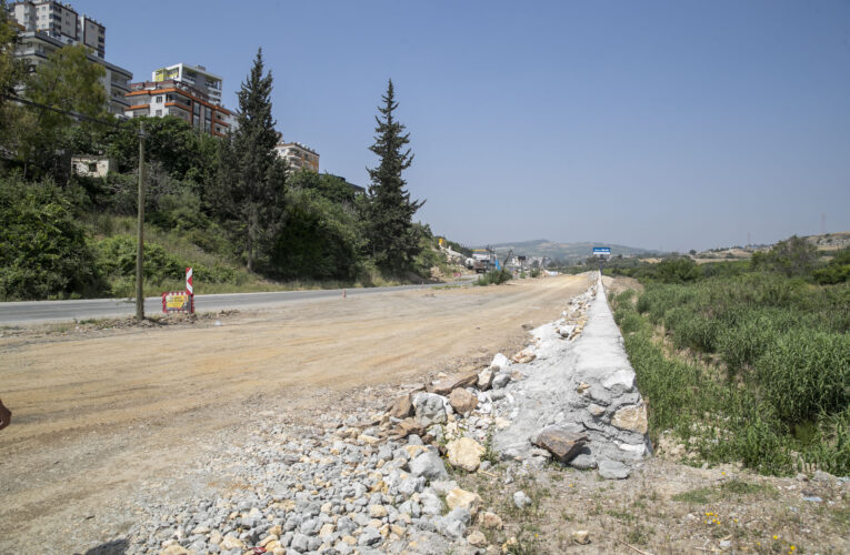 TARSUS’UN ULAŞIM ALTYAPISI, MERSİN BÜYÜKŞEHİR’LE GÜÇLENMEYE DEVAM EDİYOR.