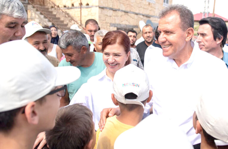 “BİZ KENDİMİZE, HİZMETLERİMİZE, NİYETİMİZE, ZİHNİYETİMİZE, ÇALIŞMA AZMİMİZE GÜVENİYORUZ”