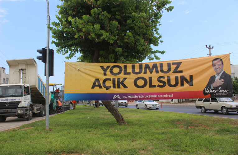 BÜYÜKŞEHİR YOL YAPIM EKİPLERİ KENT GENELİNDEKİ MESAİSİNİ SÜRDÜRÜYOR