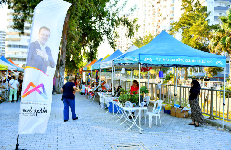 ERDEMLİ TÖMÜK SAHİLİ, ÜRETİCİ KADIN STANTLARIYLA BEZENDİ