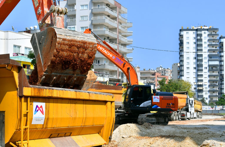 BÜYÜKŞEHİR, DİKENLİYOL VE 2. ÇEVRE YOLU’NU ALT GEÇİTLE BAĞLIYOR
