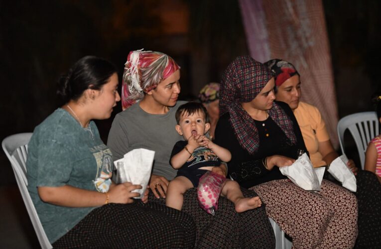 Yenişehir’de açık havada sinema keyfi yaşanıyor