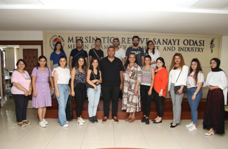 KARİYER MERKEZİ KURSİYERLERİ İŞ DÜNYASI İLE BULUŞUYOR