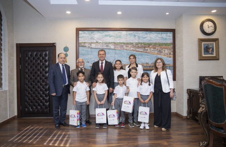 ÖĞRENCİLERDEN BAŞKAN SEÇER’E ZİYARET