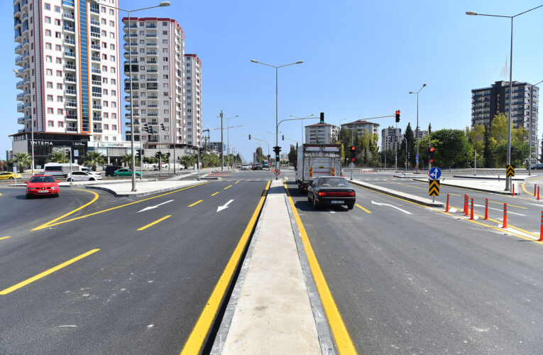 3. ÇEVRE YOLU’NDA YAPILAN HEMZEMİN KANALİZE KAVŞAK UYGULAMASI TAMAMLANDI