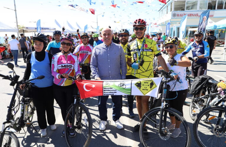 Karaduvar Balık Festivali heyecanı, ikinci gününde de aralıksız sürdü