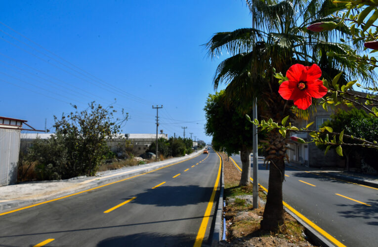 ANAMUR CADDELERİ, VATANDAŞIN İFADESİYLE ‘KAYMAK GİBİ’ OLDU