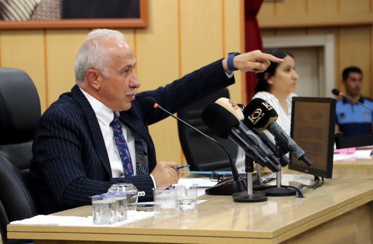 “ÖZGÜRLÜK MAHALLESİ ÇOCUKLARININ EĞİTİMİNİ ENGELLEDİNİZ”