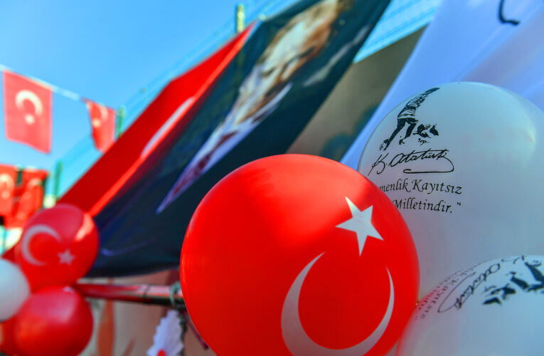 CUMHURİYET’İN MİNİKLERİ 29 EKİM’İ COŞKUYLA KUTLADI