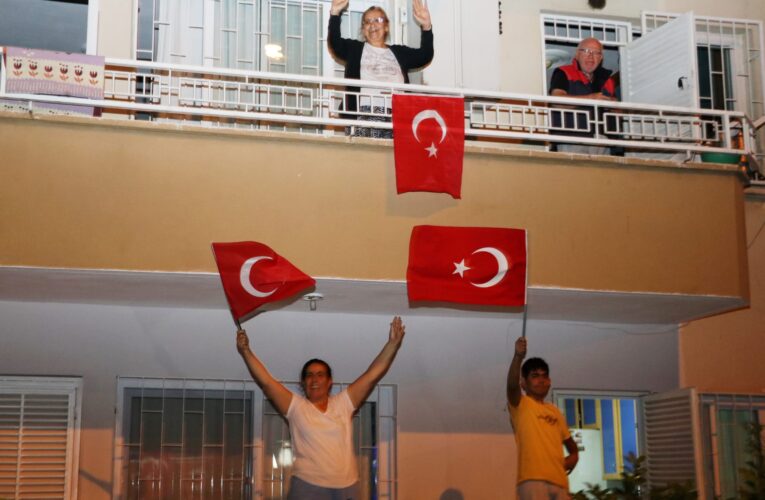 “Toroslar Belediyesinin Cumhuriyet Bayramı Tırı, Milli Duyguları Doruklara Çıkardı”