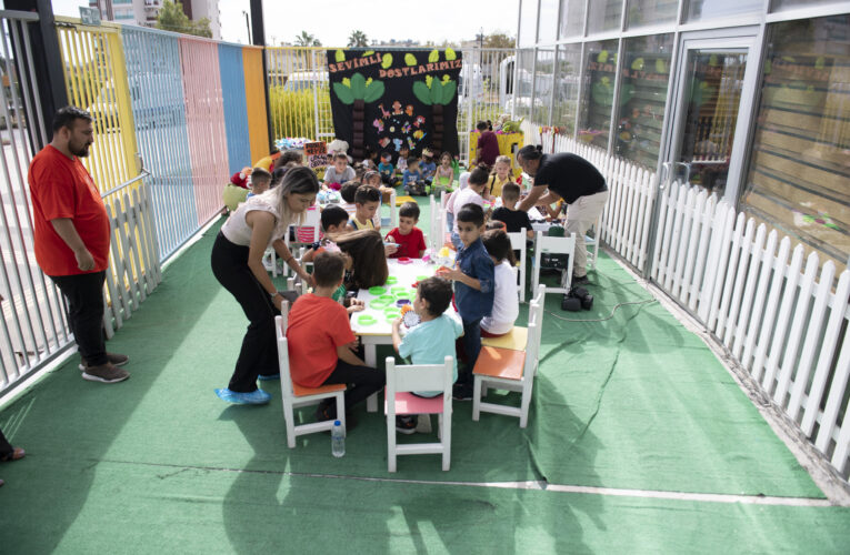 HAYVAN SEVGİSİ VE BİLİNCİ ÇOCUKLUKTAN AŞILANIYOR