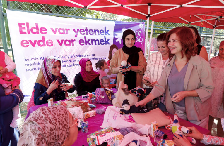 MERAL SEÇER: “KADINLARIMIZ ÜRETİYOR VE ÜRETTİKÇE KENDİLERİNE OLAN GÜVENİ ARTIYOR”