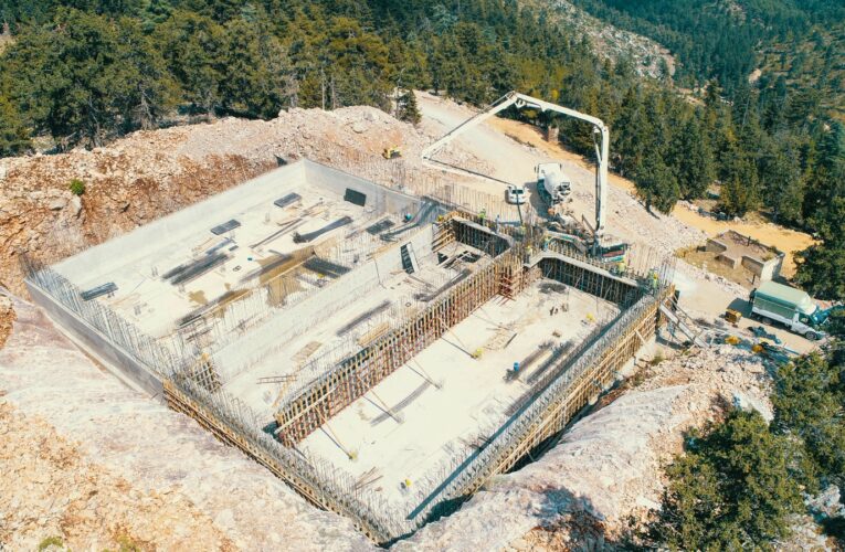 TOROSLAR’DA 10 MAHALLENİN İÇME SUYU KAPASİTESİ ARTIYOR