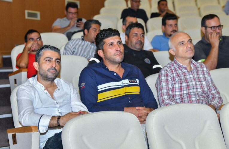 Yenişehir Belediyesinden erkek personele kadına şiddetle mücadele eğitimi