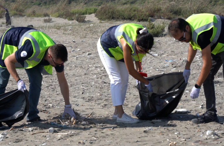 Mersin Uluslararası Limanı çalışanları geleneksel “Go Green” kampanyası kapsamında yarım ton atık topladı