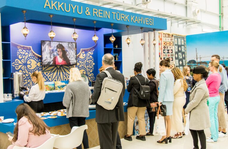 ATOMEXPO 2022 ULUSLARARASI FORUMUNA 3 BİNDEN FAZLA KİŞİ KATILDI