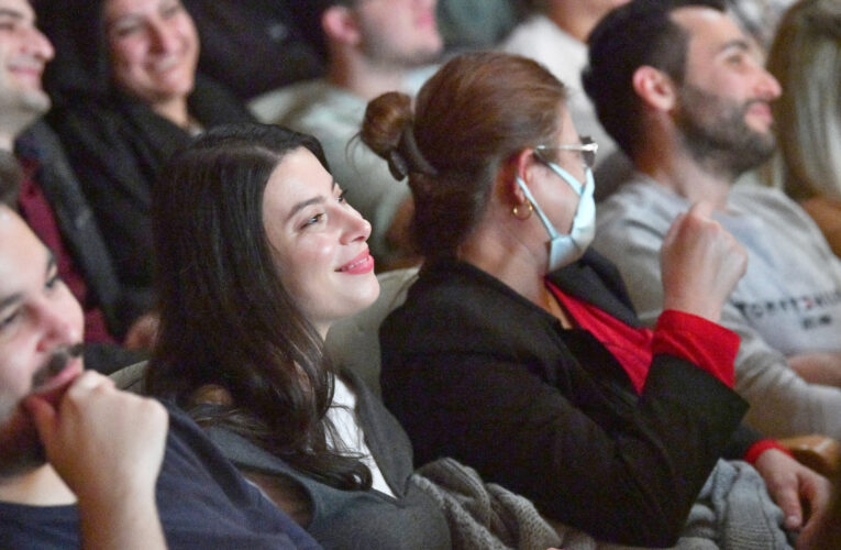 2.Yenişehir Komedi Oyunları Festivali başladı