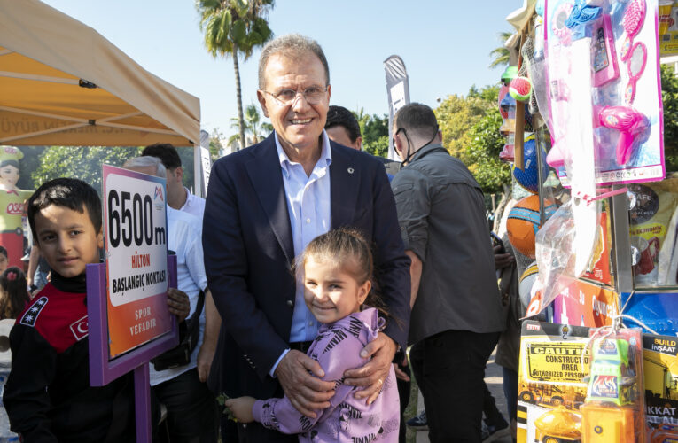 BAŞKAN SEÇER, 8. MERSİN ULUSLARARASI NARENCİYE FESTİVALİ’NİN AÇILIŞ TÖRENİNE KATILDI