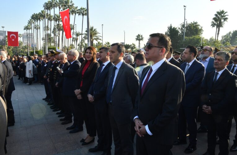 Yenişehir’de Ata’ya saygı duruşu