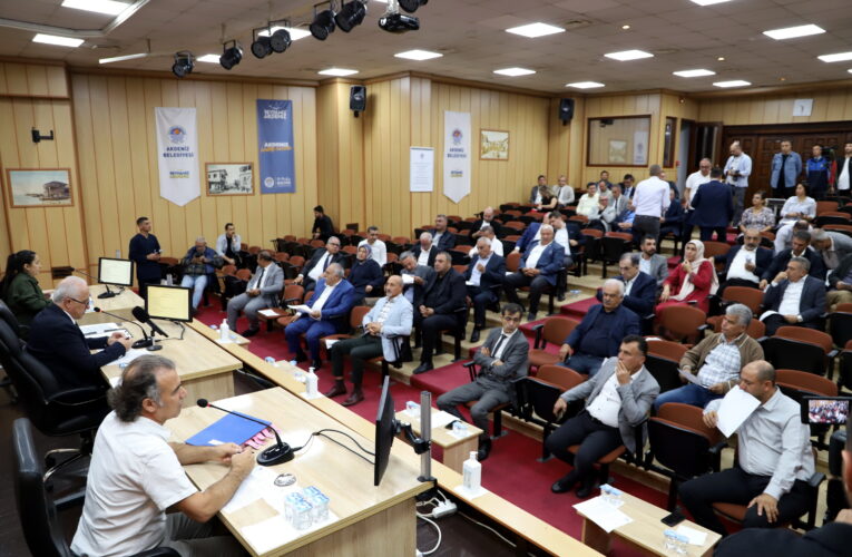 MECLİS KARARIYLA, 23 EVLER PARKI’NIN ADI “ŞEHİT POLİS SEDAT GEZER PARKI” OLARAK DEĞİŞTİRİLDİ