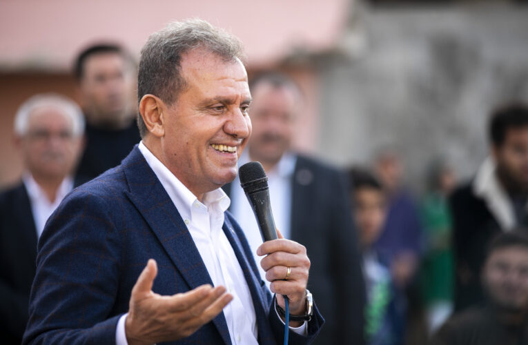SEÇER: “MERSİN BÜYÜKŞEHİR BELEDİYESİ, TÜRKİYE’NİN EN GÜÇLÜ BELEDİYELERİ ARASINDA”