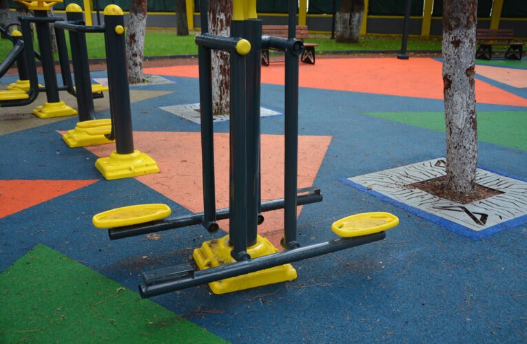 TARSUS ATATÜRK GENÇLİK PARKI’NDA TUVALET VE DİĞER ORTAK KULLANIM ALANLARINDA TAHRİBAT YARATILDI