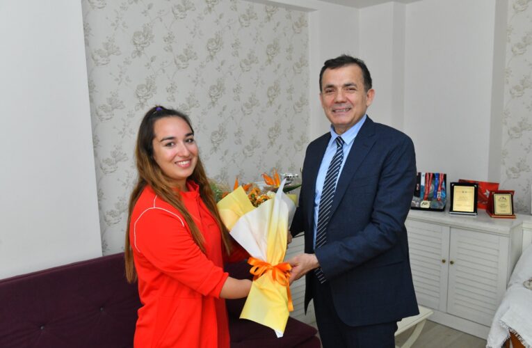 Başkan Özyiğit’ten Miray Ulaş’a tebrik ziyareti