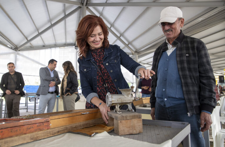 BÜYÜKŞEHİR ANTİKA TUTKUNLARINI BULUŞTURDU