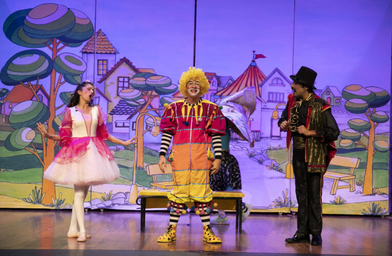 ŞEHİR TİYATROSU ARALIK AYINDA DOLU DOLU PROGRAM HAZIRLADI