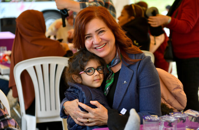 EVDE GİZLİ KALMIŞ KADIN İŞ GÜCÜ ORTAYA ÇIKIYOR