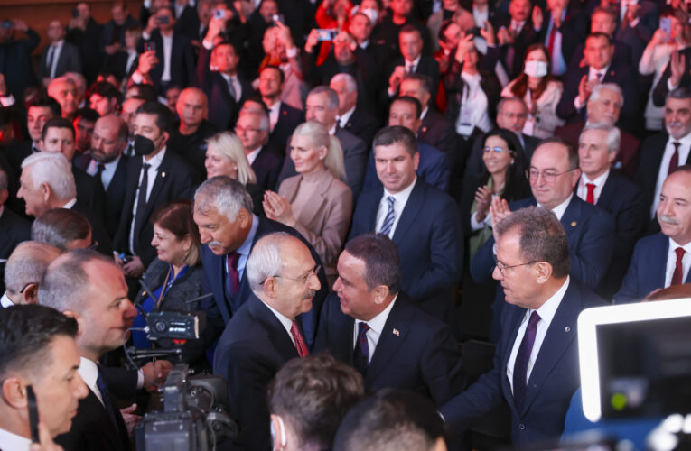 BAŞKAN SEÇER MİLLET İTTİFAKI’NIN ‘ORTAK POLİTİKALAR MUTABAKAT METNİ’ TÖRENİNE KATILDI