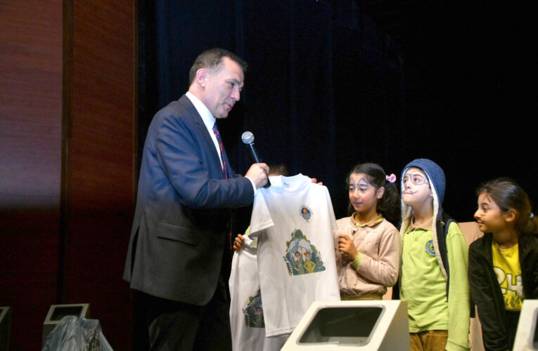 Masal gezginleri “1. Enerji Günleri”nde minik çevrecilerle buluştu