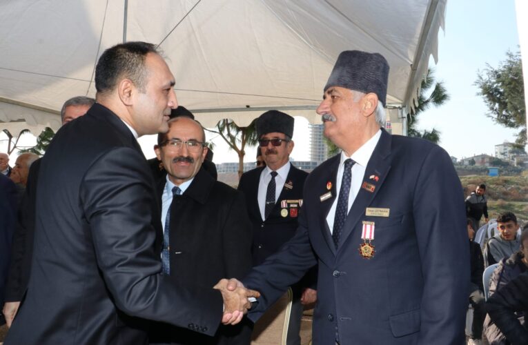 KIBRIS DAVASININ KAHRAMANLARI RAUF DENKTAŞ ve DR. FAZIL KÜÇÜK, TOROSLAR’DA TÖRENLE ANILDI