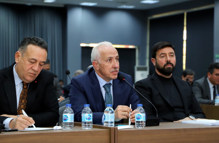 “Deprem bizim gerçeğimiz ise kentlerimizi buna göre kurmalıyız”