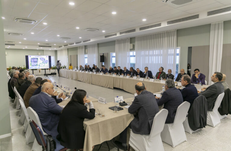 SEÇER: “AMACIMIZ, KÖKLERİNİZLE İLİŞKİSİ OLAN SİZLERİN, BİZİM BİLMEDİKLERİMİZİ TAMAMLAMANIZ”