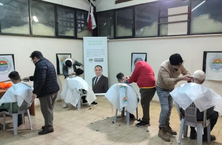 TOROSLAR’DA DEPREMZEDELERE KUAFÖR VE BERBER HİZMETİ