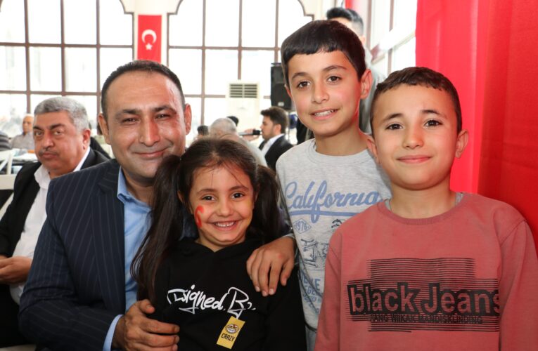 BAŞKAN YILMAZ; “GÜZEL ÇOCUKLARIMIZA DAHA GÜZEL BİR GELECEĞİ HEP BERABER İNŞA EDECEĞİZ”