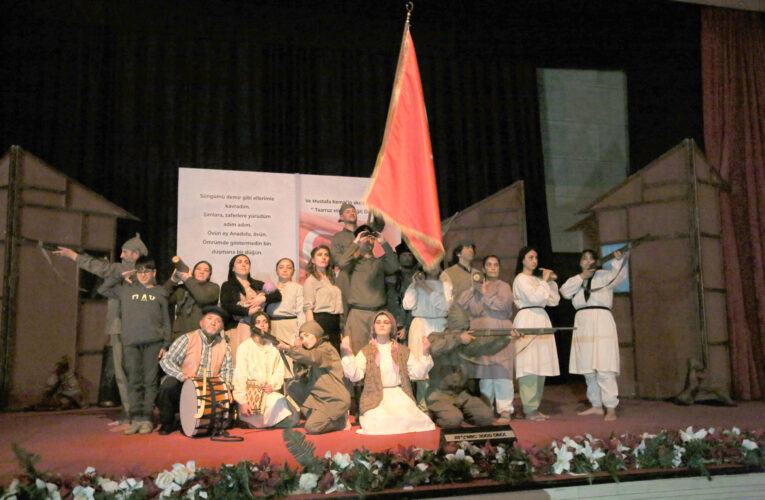 BAŞKAN YILMAZ; “ÇANAKKALE DESTANININ HER SATIRINDA TÜRK MİLLETİNİN GÜCÜ, CESARETİ VE FERASETİ VARDIR”