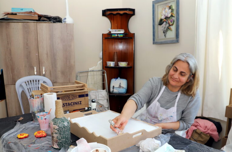 El emeği göz nuru eserlerini açacakları sergide beğeniye sunacaklar