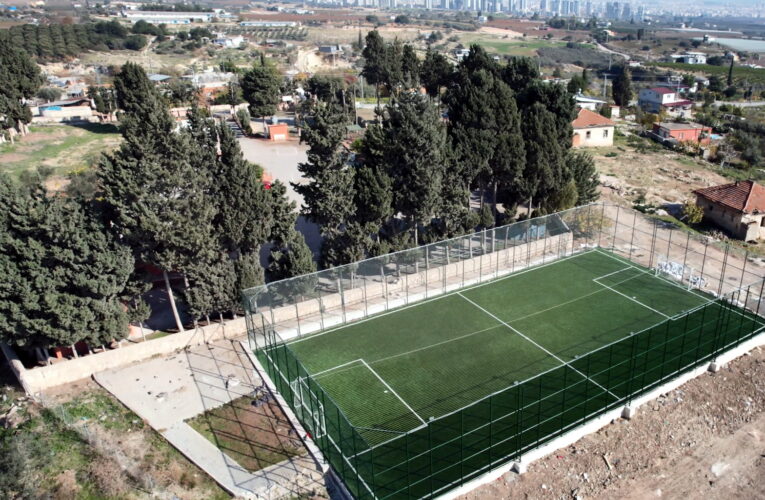 Bağlarbaşı Mahallesi’ne yeni bir spor sahası kazandırıldı
