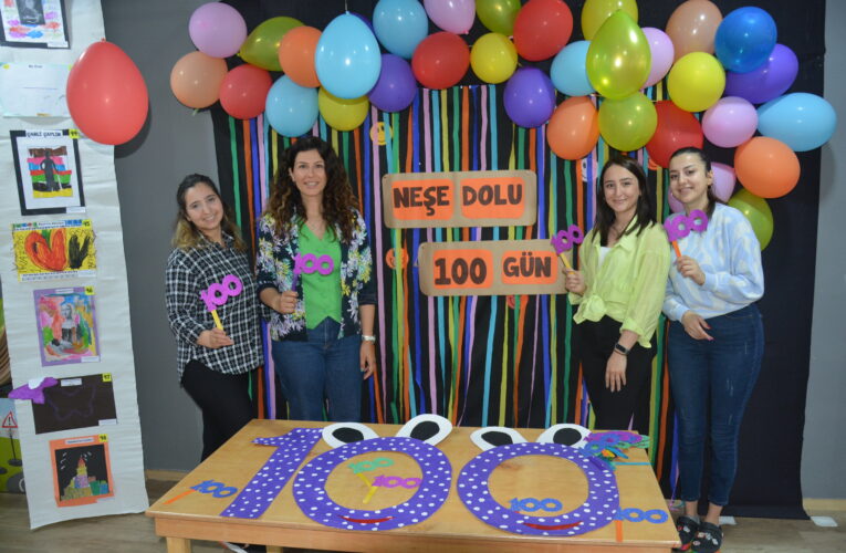 OKUNAN KİTAPLARIN ARDINDAN ÇİZİLEN RESİMLER SERGİYE DÖNÜŞTÜ