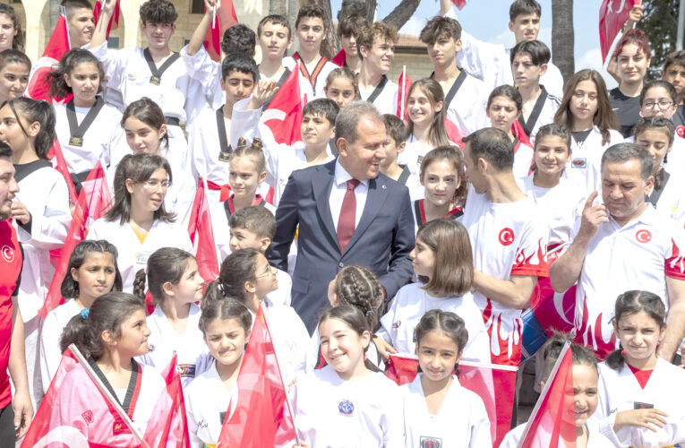 19 MAYIS ATATÜRK’Ü ANMA, GENÇLİK VE SPOR BAYRAMI, MERSİN’DE COŞKU İLE KUTLANDI