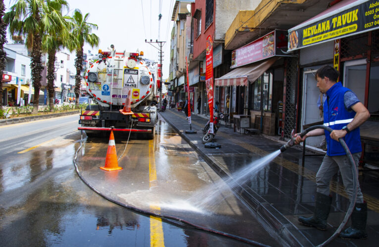 SAĞANAK YAĞIŞ VE FIRTINA KOORDİNELİ ÇALIŞMA İLE SORUNSUZ ATLATILDI