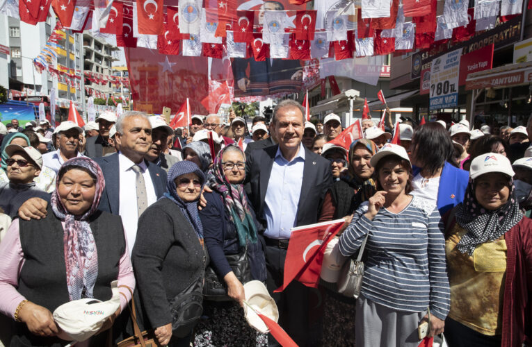 BAŞKAN SEÇER: “ERDEMLİ GÖÇ ALIYOR VE HER GEÇEN GÜN BÜYÜYÜP GİDİYOR”